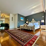 Exclusive Luxury With S-pool & Garden Villa *