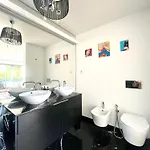 Exclusive Luxury With S-pool & Garden 别墅 波尔图